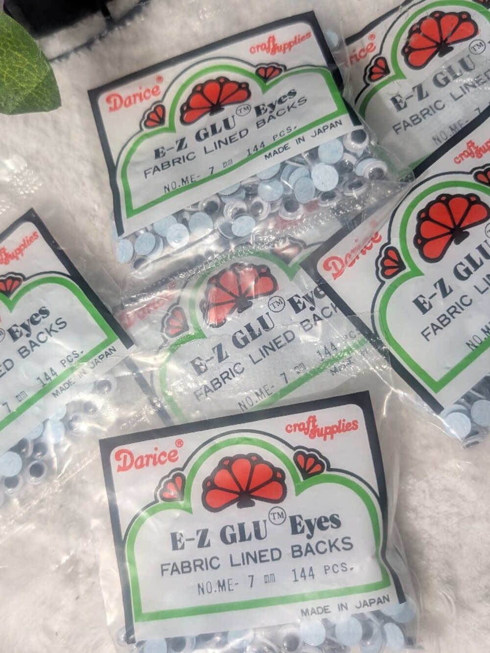 Bulk Lot Vintage 7mm Wiggle Eyes Darice E-Z GLU NOS Made in Japan 800+ pcs